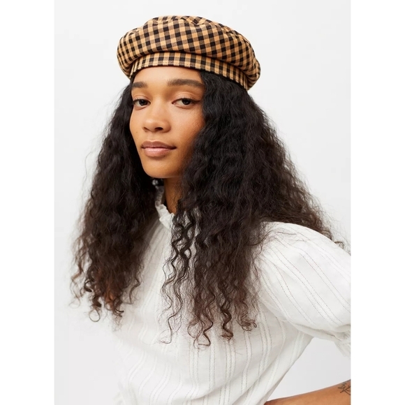 Brixton Fiddler Beret in Lion - Picture 1 of 8